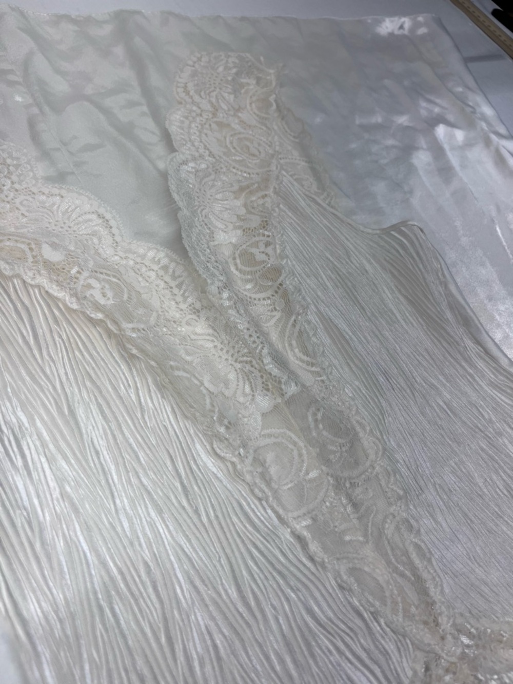 Vintage Ivory Lace-Trim Satin Chemise Slip Nightgown Lingerie Sz 12UK 8US - Picture 9 of 10